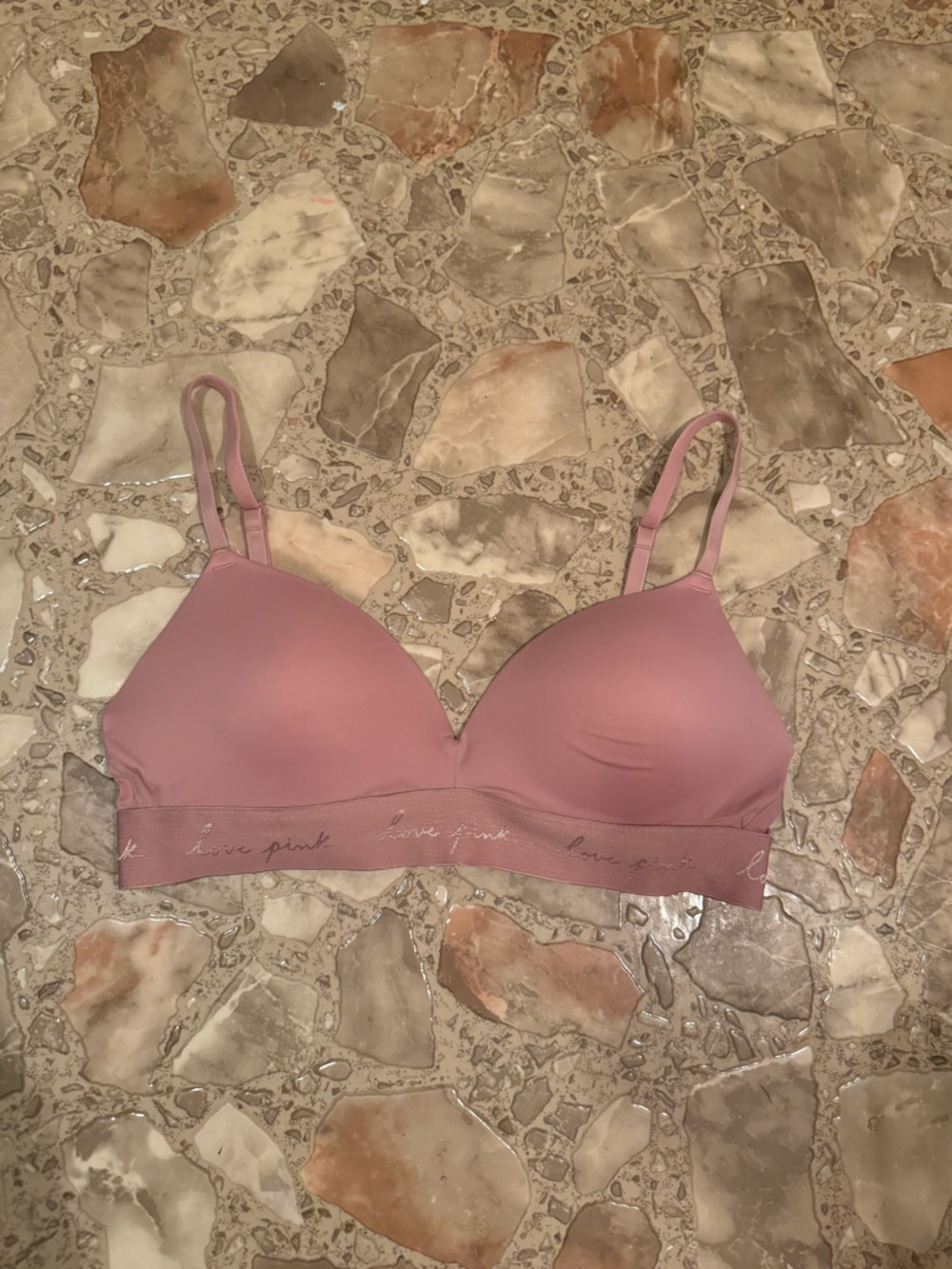 VS PINK